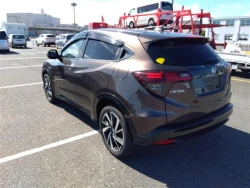 Honda VEZEL HYBRID 2019 года RU3-1342597 ID: 492483 1