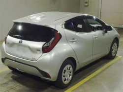 Toyota AQUA 2022 года MXPK16-2011440 ID: 557776 2