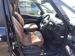Nissan SERENA 2018 года HFC27-003360 ID: 543794 5