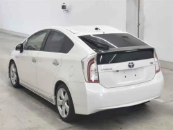 Toyota PRIUS 2013 года ZVW30-5706430 ID: 482993 2