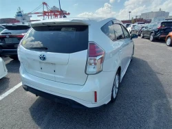 Toyota PRIUS ALPHA 2015 года ZVW41-3384340 ID: 541727 13
