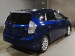 Toyota PRIUS ALPHA 2012 года ZVW41-3193212  ID: 557280 2
