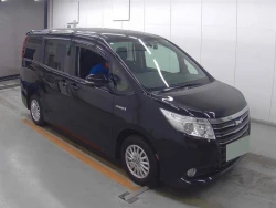 Toyota NOAH 2015 года ZWR80-0086635 ID: 489601 0