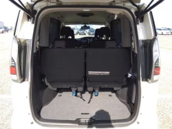 Nissan SERENA 2018 года HFC27-002461 ID: 509966 13