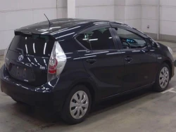 Toyota AQUA 2014 года NHP10-6277364 ID: 488689 4