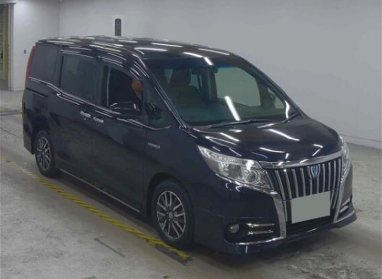 Toyota ESQUIRE 2016 года ZWR80-0137778 ID: 560788