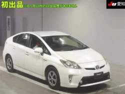 Toyota PRIUS 2013 года ZVW30-1709448 ID: 486458 0