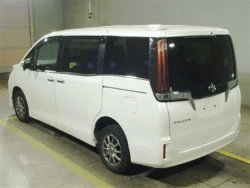Toyota ESQUIRE 2020 года ZRR85-0151334 ID: 558056 3