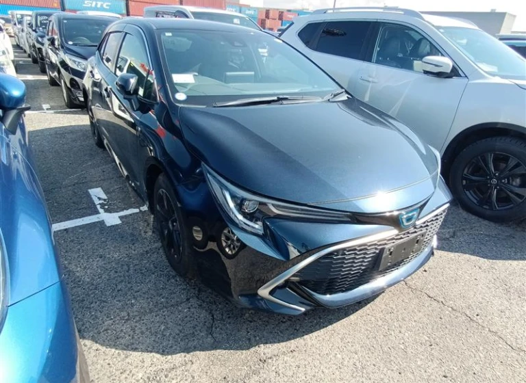 Toyota COROLLA SPORT 2021 года ZWE213-0011399 ID: 555165