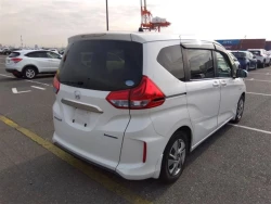 FREED PLUS HYBRID 2019 года GB7-1114881 ID: 515768 15