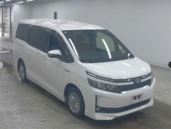 Toyota VOXY 2014 года ZWR80-0045002 ID: 560484 1