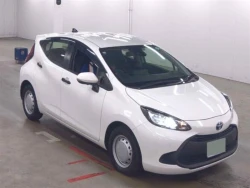 Toyota AQUA 2021 года MXPK10-2000832 ID: 560096 1