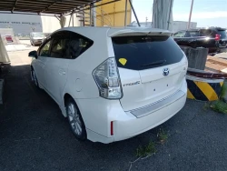 Toyota PRIUS ALPHA 2012 года ZVW40-3020977 ID: 555373 8