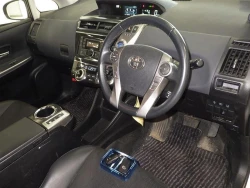 Toyota PRIUS ALPHA 2015 года ZVW41-3393558 ID: 538555 6
