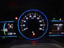 Honda VEZEL HYBRID 2014 года RU4-1016234 ID: 560985 10