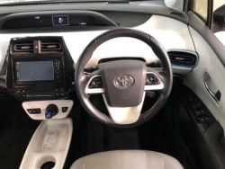 Toyota PRIUS 2018 года ZVW51-6066479 ID: 492322 5