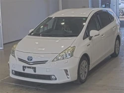 Toyota PRIUS ALPHA 2011 года ZVW41-3012735 ID: 560726 0
