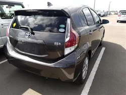 Toyota AQUA 2015 года NHP10-6463923 ID: 488693 11
