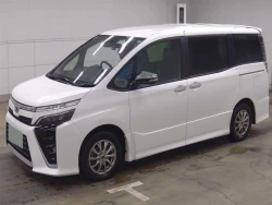 Toyota VOXY 2021 года ZWR80-0498586 ID: 559445 0