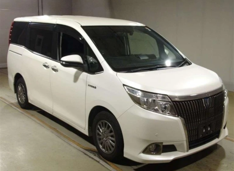Toyota ESQUIRE 2015 года ZWR80-0113327 ID: 560655