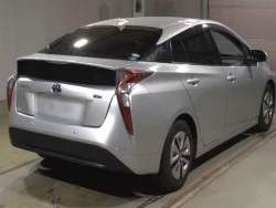 Toyota PRIUS 2018 года ZVW51-6064635 ID: 541234 3