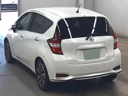 Nissan NOTE 2017 года HE12-086871 ID: 554376 5