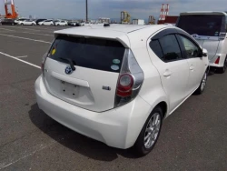 Toyota AQUA 2014 года NHP10-6287261 ID: 486116 11