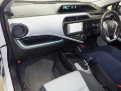 Toyota AQUA 2012 года NHP10-6042198 ID: 483915 5