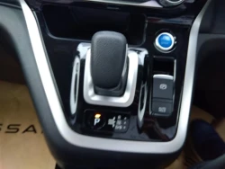 Nissan SERENA 2018 года HFC27-008185 ID: 543989 10