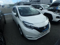Nissan NOTE 2017 года HE12-120280 ID: 509797 8