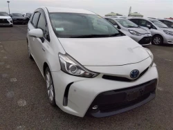 Toyota PRIUS ALPHA 2015 года ZVW41-3393558 ID: 538555 8
