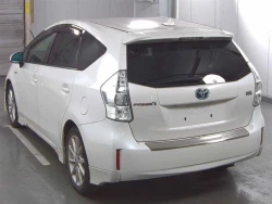 Toyota PRIUS ALPHA 2012 года ZVW40-3020977 ID: 555373 2