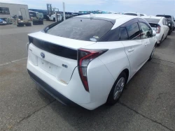Toyota PRIUS 2018 года ZVW50-6138609 ID: 489189 27