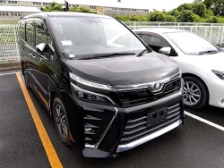 Toyota VOXY 2018 года ZRR80-0473813 ID: 490545 8