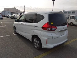 FREED PLUS HYBRID 2019 года GB7-1114881 ID: 515768 14