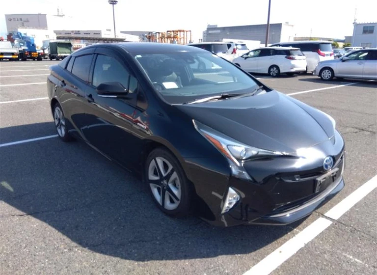Toyota PRIUS 2018 года ZVW51-6072845 ID: 537769
