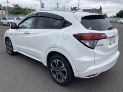 Honda VEZEL HYBRID 2015 года RU3-1122460 ID: 486530 25