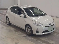 Toyota AQUA 2014 года NHP10-6287261 ID: 486116 0