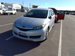 Toyota Wish, 2012 год 4