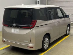 Toyota NOAH 2022 года MZRA90-0007040 ID: 556927 2