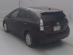 Toyota PRIUS ALPHA 2014 года ZVW41-3342955 ID:553039 4