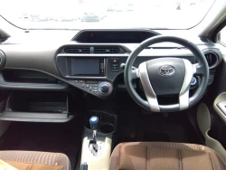 Toyota AQUA 2012 года NHP10-6004757 ID: 485272 13
