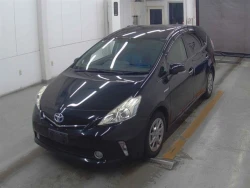 Toyota PRIUS ALPHA 2014 года ZVW41-3347560 ID: 556771 1