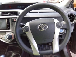 Toyota AQUA 2014 года NHP10-2293581 ID: 487655 19