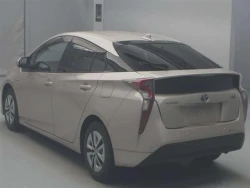Toyota PRIUS 2016 года ZVW51-8008315 ID: 538762 2