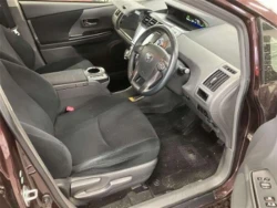 Toyota PRIUS ALPHA 2014 года ZVW41-3342955 ID:553039 7