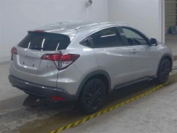 Honda VEZEL HYBRID 2015 года RU4-1021185 ID: 560564 3