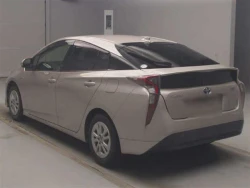Toyota PRIUS 2015 года ZVW50-8001123 ID: 558096 4