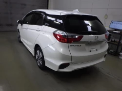 Honda SHUTTLE HYBRID 2015 года GP7-1011748 ID: 485729 21