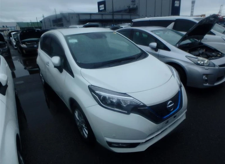 Nissan NOTE 2018 года HE12-171727 ID: 489155